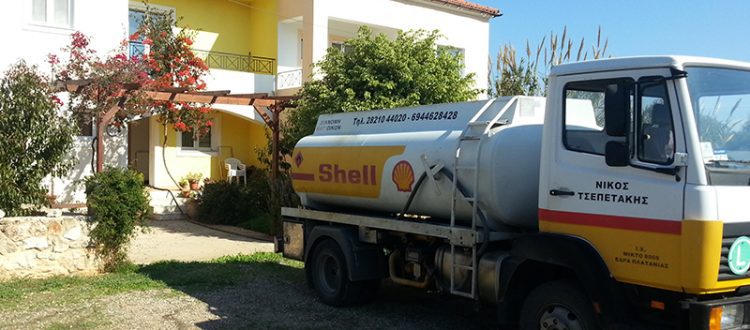 Heizöl liefert auf Kreta der Tankwagen