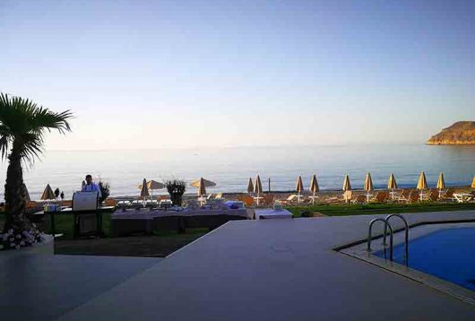 Blue Dome Hotel in Platanias