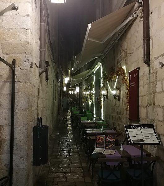 Dubrovnik bei Nacht