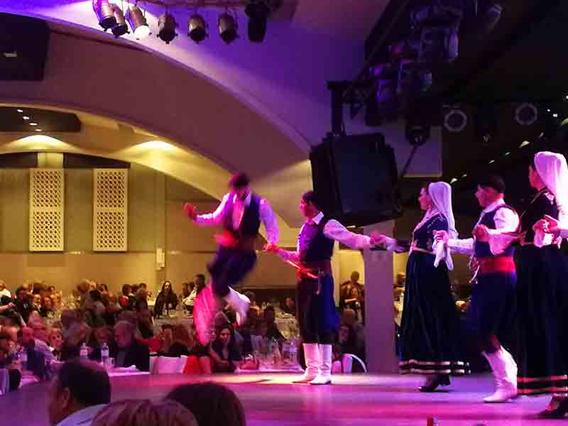 Tanzensemble in der Portokali Hall