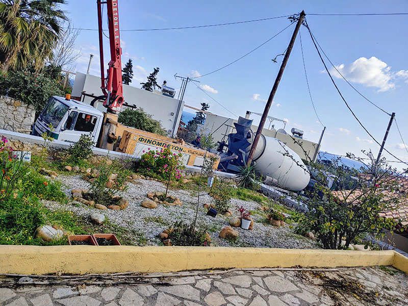 Pardalakis Studios Gerani