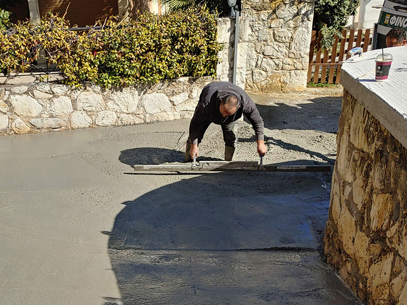 Pardalakis Studios Gerani