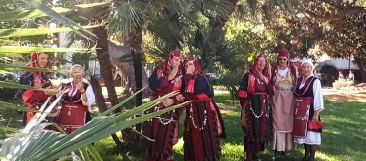 Makedonische Trachten