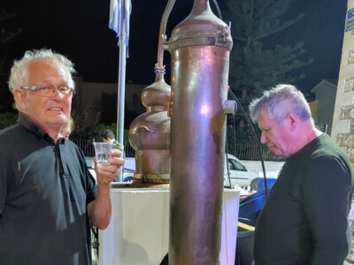 Tsikoudia-Fest in Souda